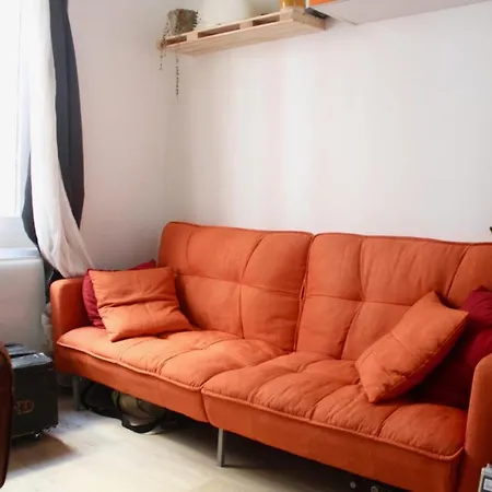 Charming Studio Redone In Neuf Apartment *